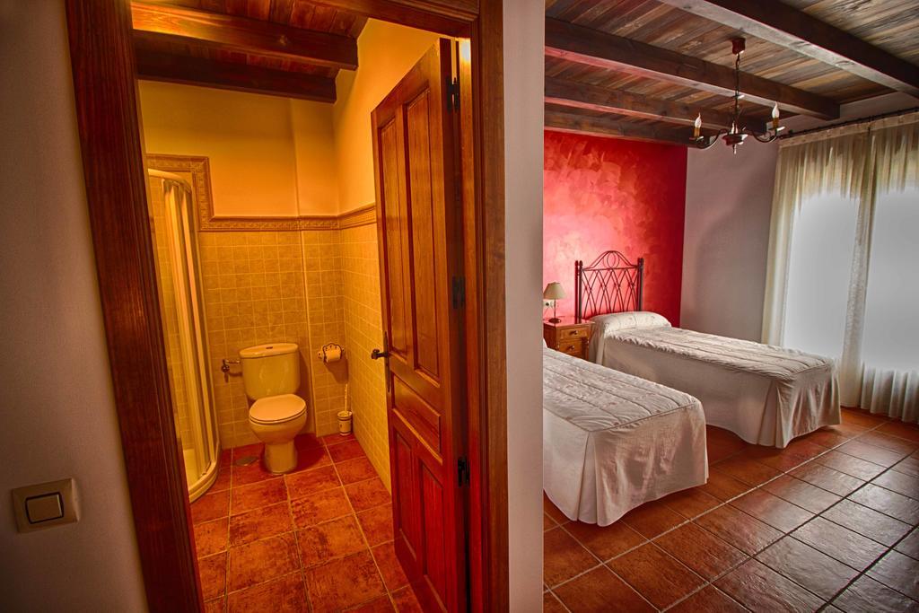Casa Rural Tia Tomasa Мальпартіда-де-Пласенсія Екстер'єр фото