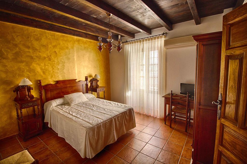 Casa Rural Tia Tomasa Мальпартіда-де-Пласенсія Екстер'єр фото